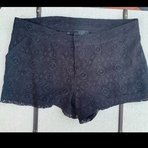 Guess shorts , lace